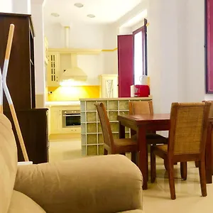 https://arenal-suite-1-dormtitorio.es-andalucia.com