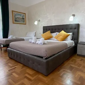 Cavour 44616 Apartamento