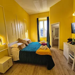 Residenze Serventi Longhi Πανσιόν