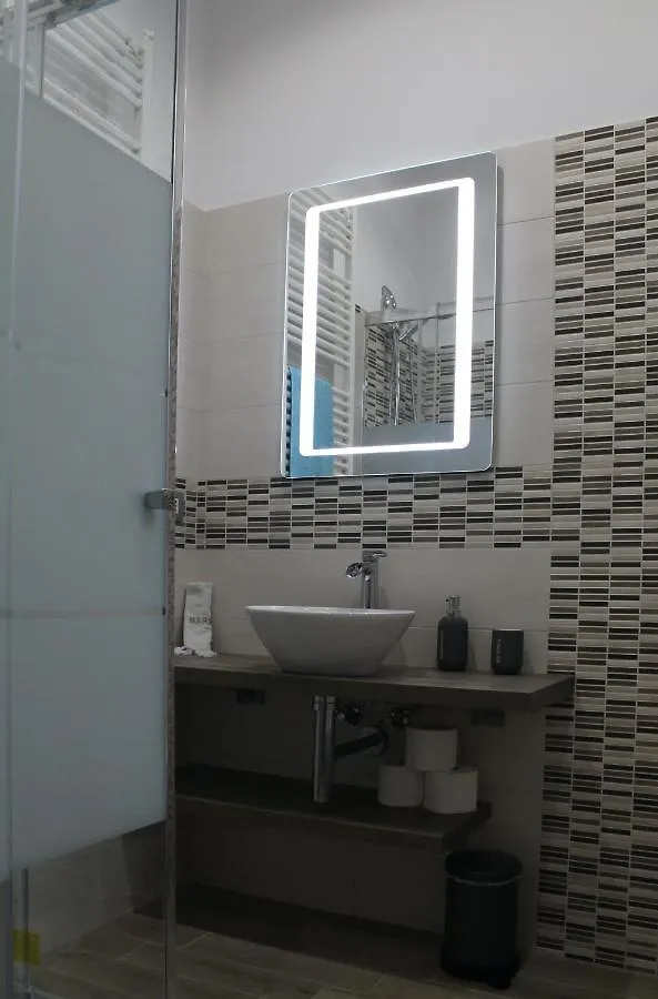 Ben'S Houses - Trastevere Apartment Roma